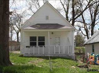 4111 Charles St, Omaha, NE 68131