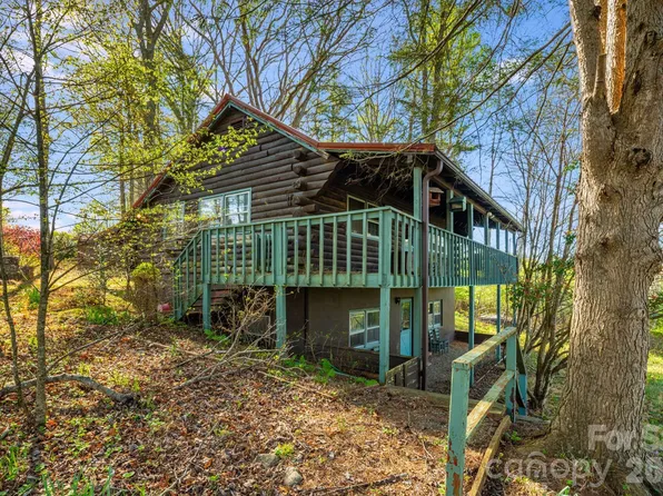 770 Echo Hill Dr, Green Mountain, NC 28740