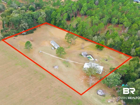 10821 York Ln, Elberta, AL 36530
