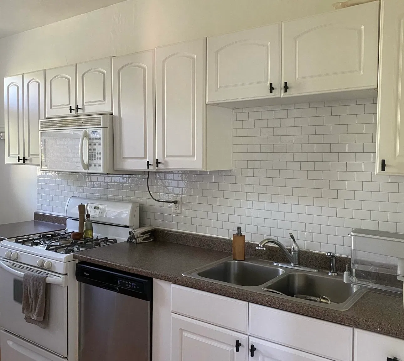 2 bed, 1200 sqft, $3,100 — Photo 2