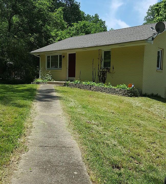 1st image of 616 Rocky Hill Rd