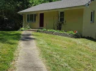 616 Rocky Hill Rd, Clarksville, TN 37042