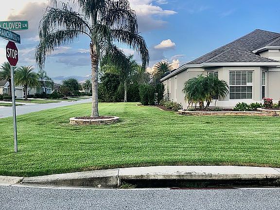 2nd image of 1793 Red Clover Ln