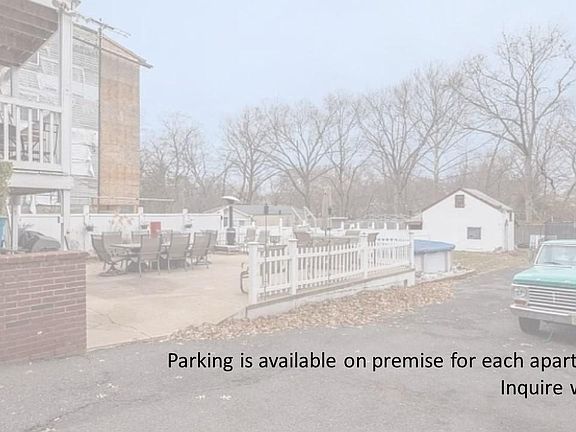 2nd image of 125 Sylvan Ave Unit 3