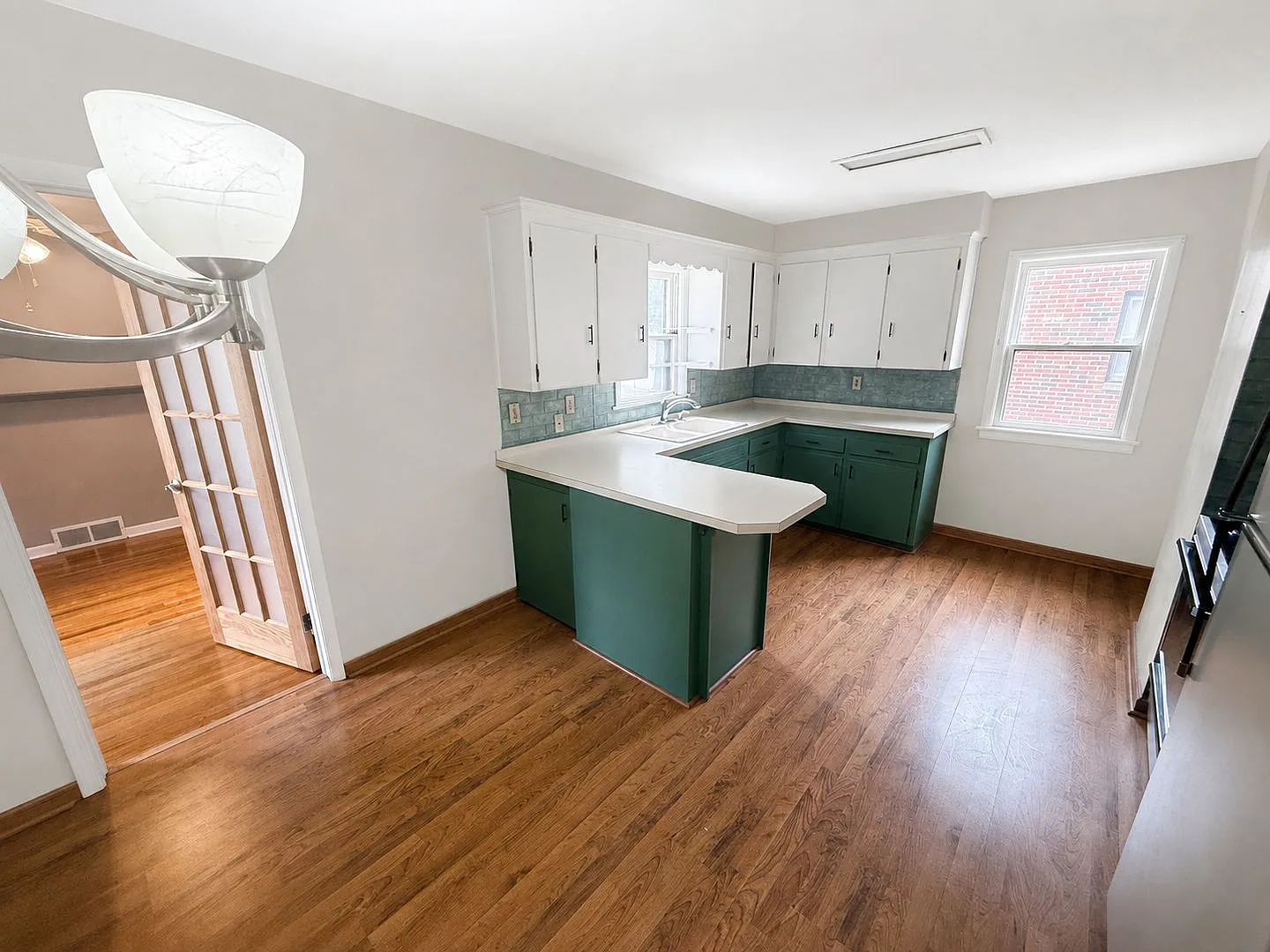 24550 Puritan Rd — Photo 4