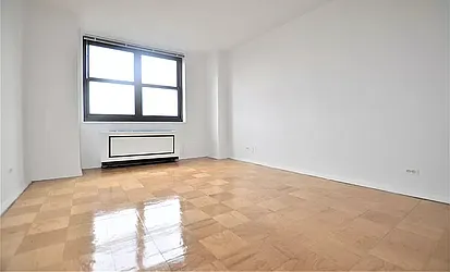 Rented by Manhattan Realty Group