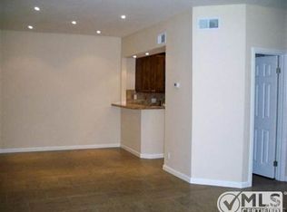 5530 Spanish Oak Ln UNIT G, Oak Park, CA 91377
