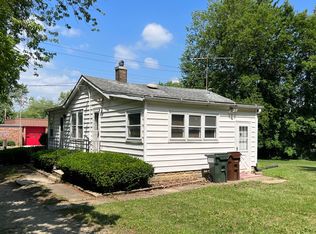 1206 N Cedar Rd, New Lenox, IL 60451