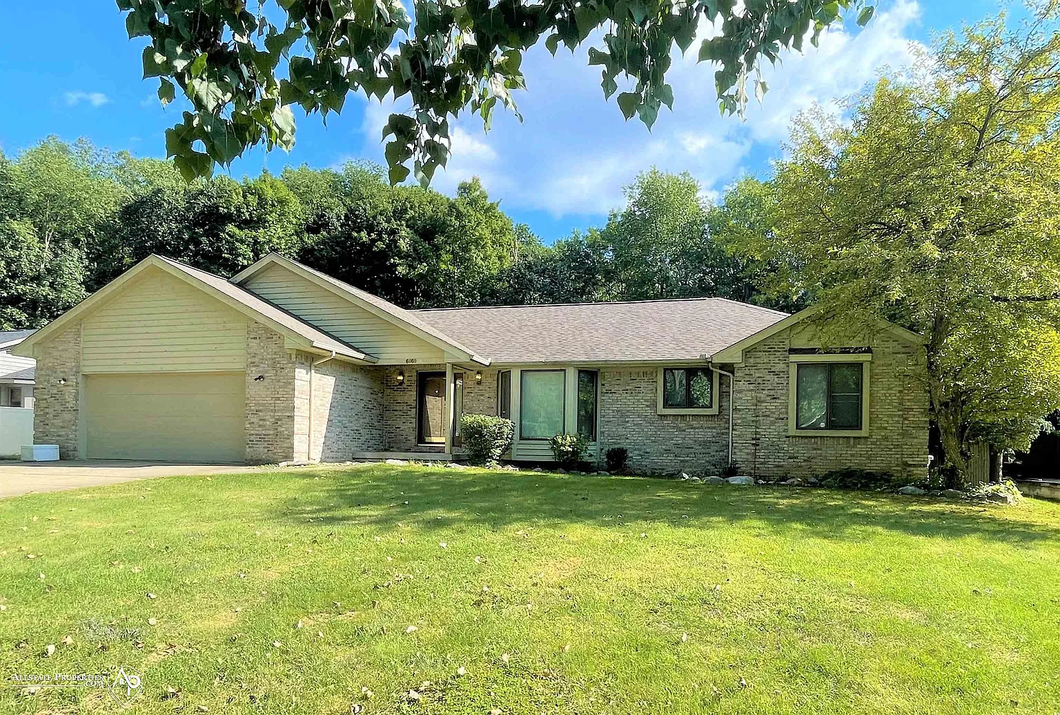 6060 Brookwood Dr photo 1