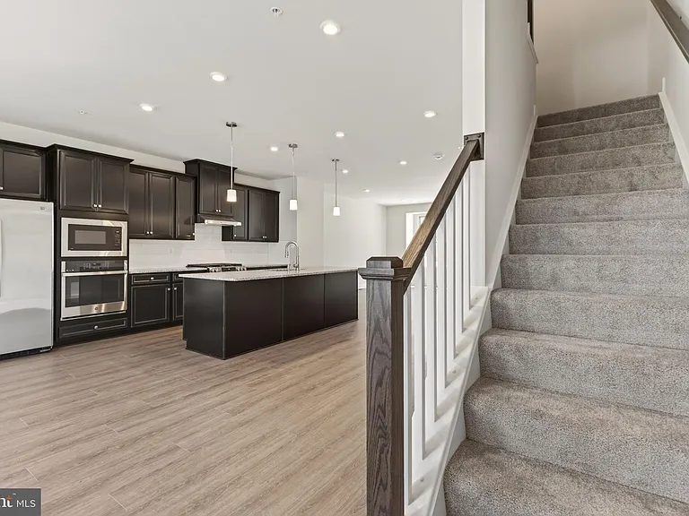 7118 Bighorn Rd — Photo 8