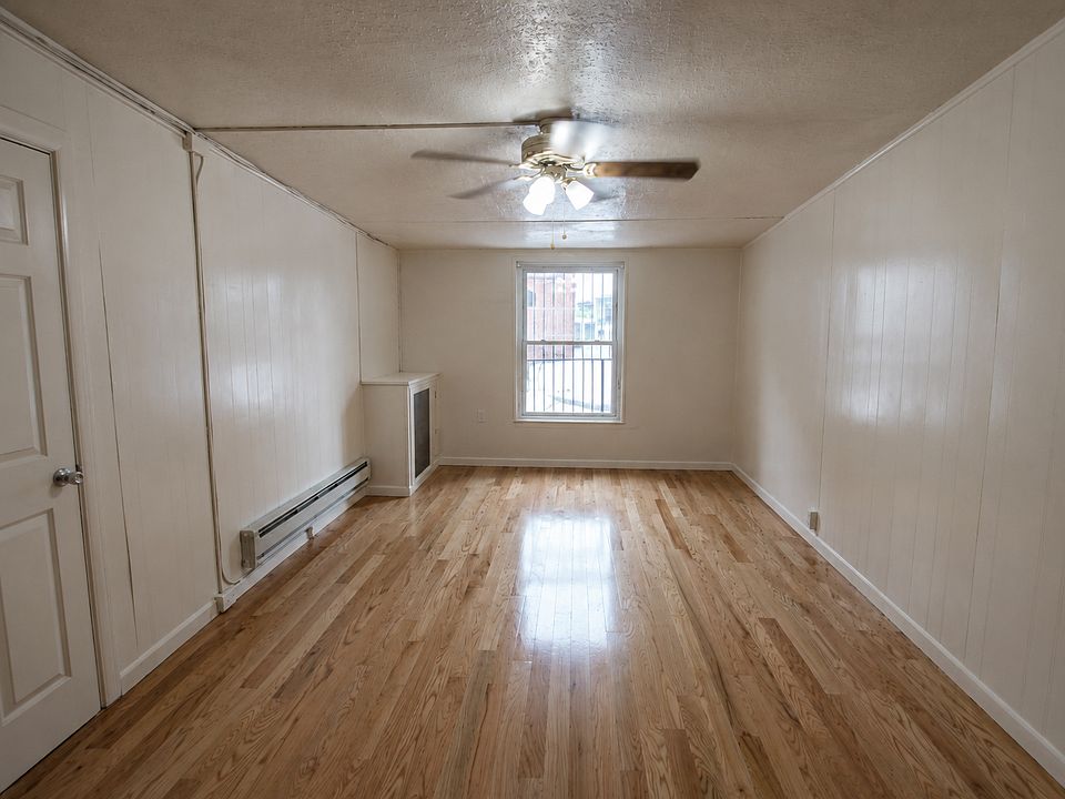1st image of 2014 Walnut St APT 404