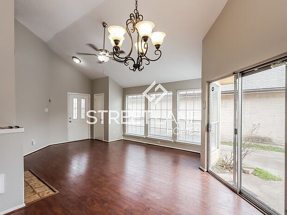 5th image of 11626 Sagecreek Dr