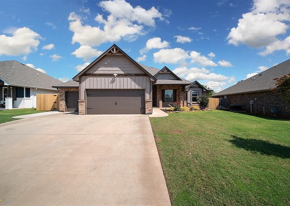 1st image of 3308 Lola Ct