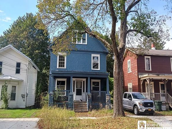 813 Spring St