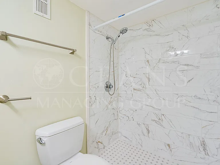 1926 Ocean Shore Blvd #111 — Photo 15
