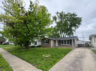 2245 E Black Ave, Springfield, IL 62702
