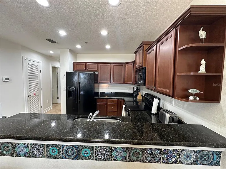 13941 Clubhouse Dr #315 — Photo 18
