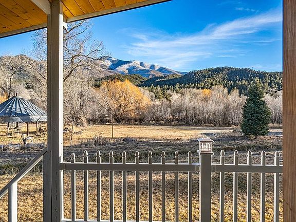 2nd image of 27 N Bosque Rd