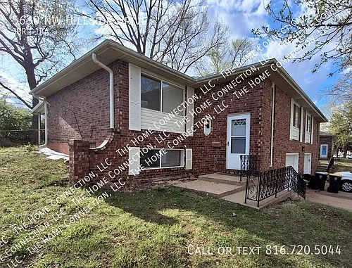 5630 NW Hillside Dr Photo 1