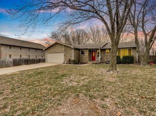 415 E Valley View St, Derby, KS 67037
