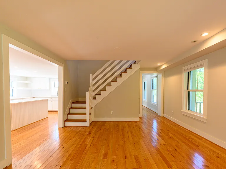 4555 Old Tavern Rd — Photo 5