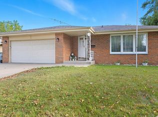 2225 W Bridge St, Milwaukee, WI 53221