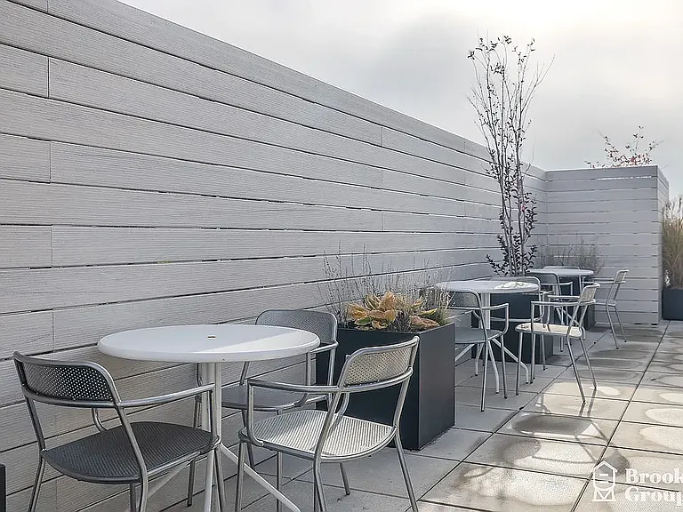 101-19 Rockaway Beach Blvd #2L — Photo 20