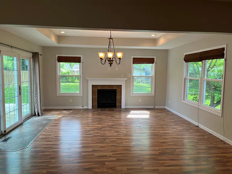 1138 S Paula Ave — Photo 2