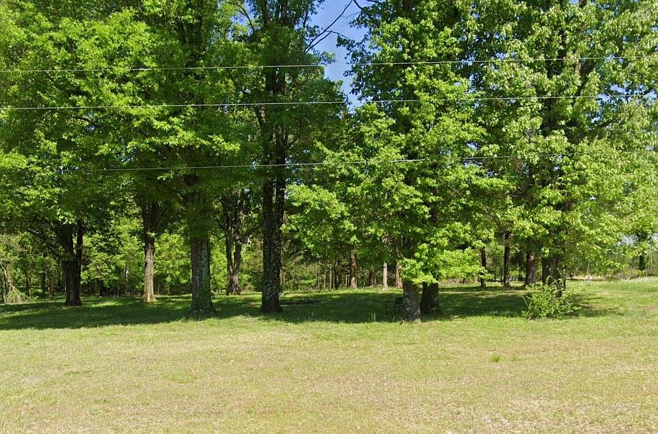 1st image of 150 Grimes Dr