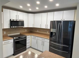 4353 Legacy Ct, Delray Beach, FL 33445