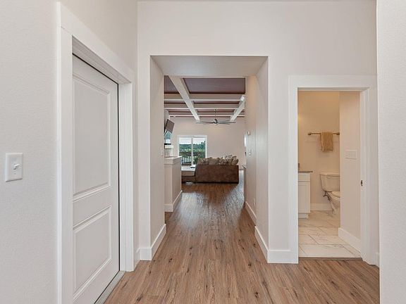 2nd image of 508 Harborview Cir