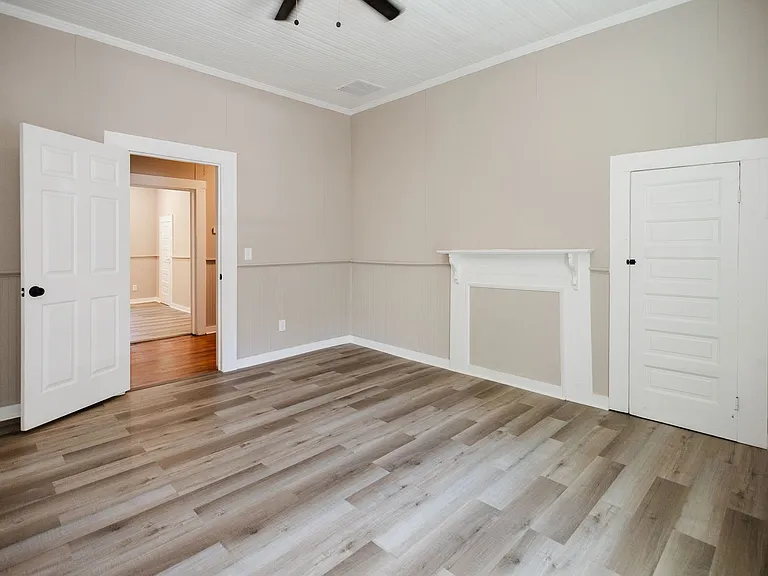 732 Williams St — Photo 42