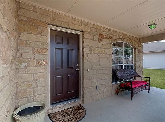 5th image of 105 Jasmine Way