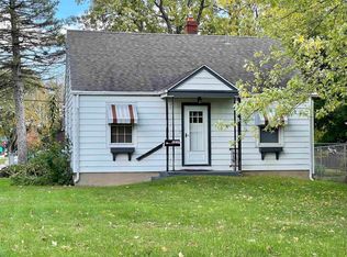 3237 Ruth St, Rockford, IL 61103