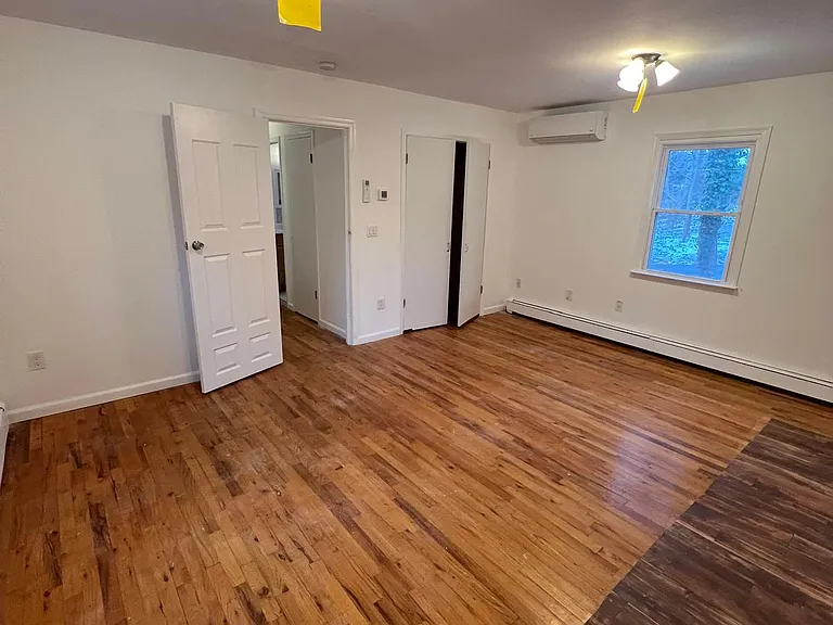 21 Walnut Ave — Photo 5