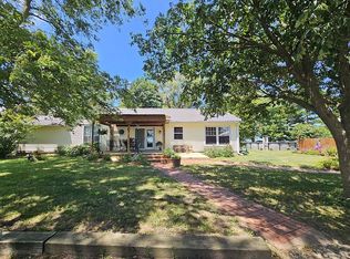 6044 W Elwin Rd, Decatur, IL 62521