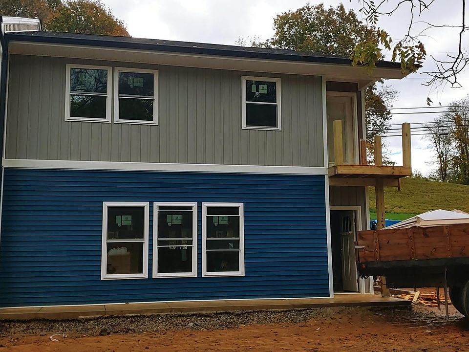 1st image of 125 Garnett Dr