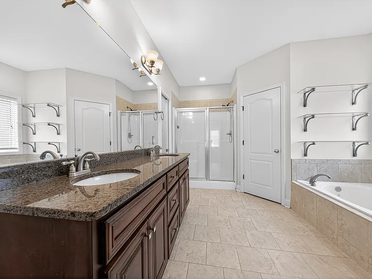9566 Yarbrough Rd — Photo 14