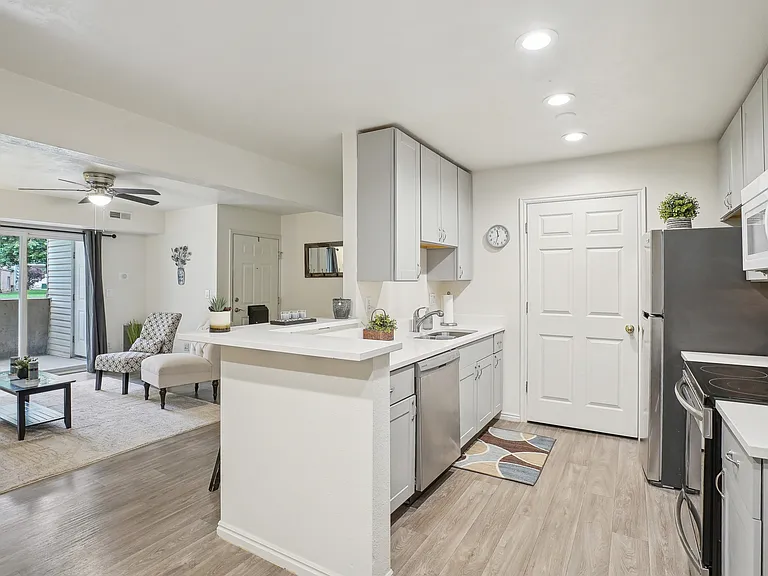 Cambridge Crossing Apartments — Photo 1