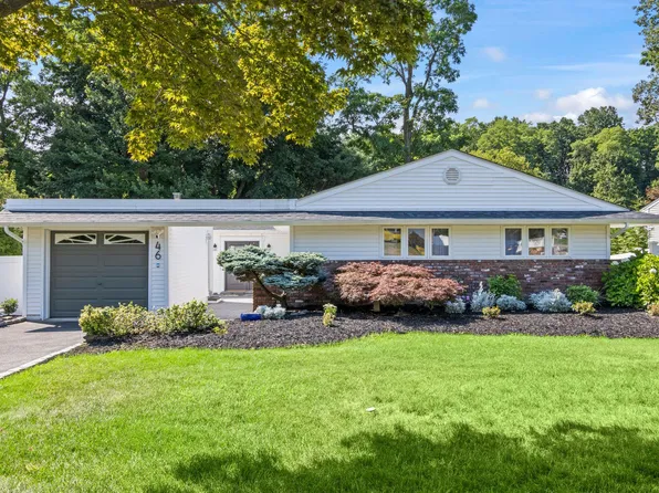46 Knight Lane, Kings Park, NY 11754