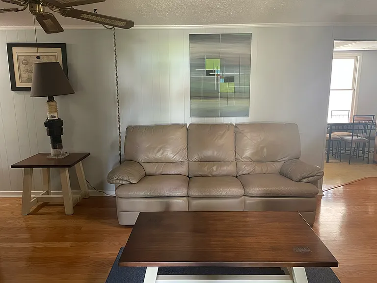 1013 Gantt Ave — Photo 12