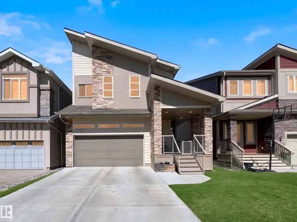 17828 9th Ave SW, Edmonton, AB T6W 3K2
