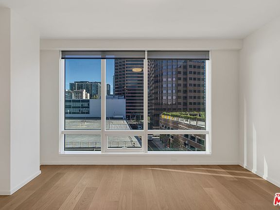 4th image of 877 Francisco St APT 1121