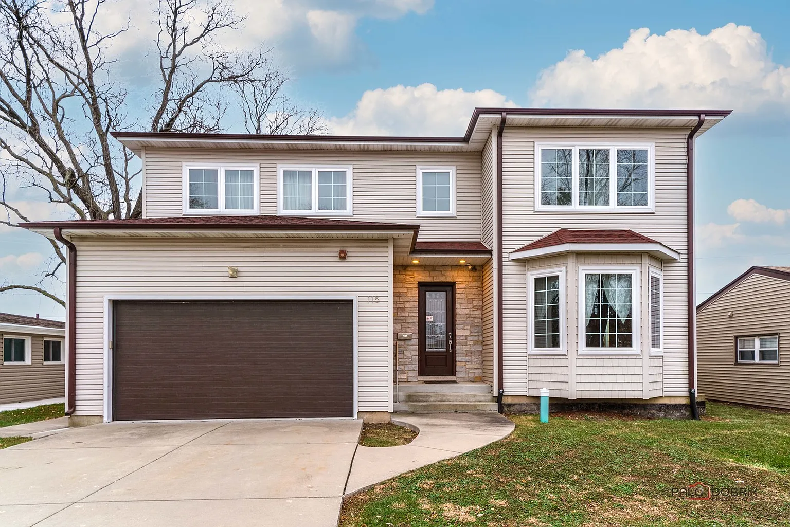115 W Manchester Dr photo 1