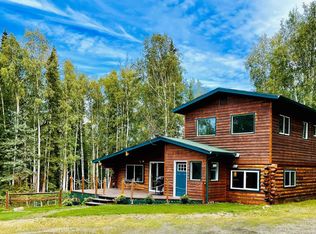 1872 Lynx Ln, Fairbanks, AK 99709
