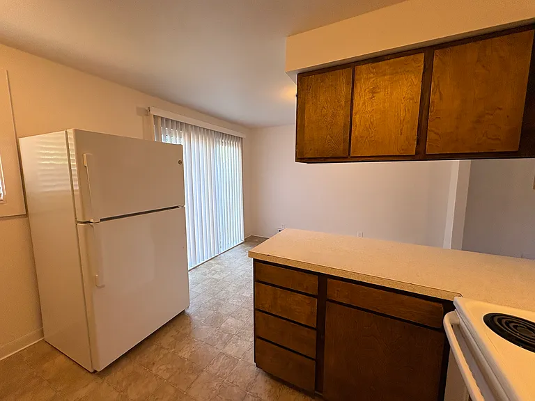 3105 W Cherry Ln #8 — Photo 3