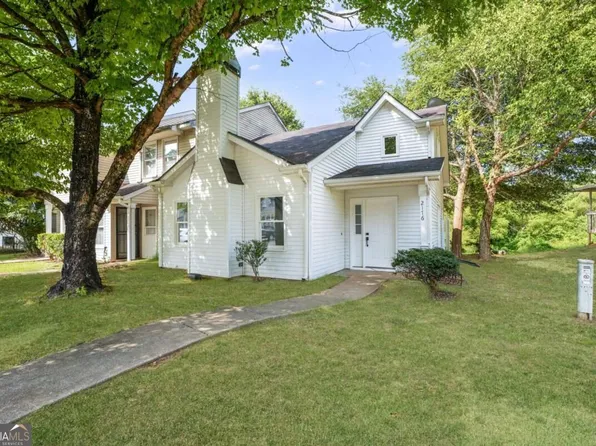 2176 Wellington Cir, Lithonia, GA 30058