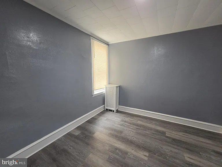 302 W Louden St — Photo 16