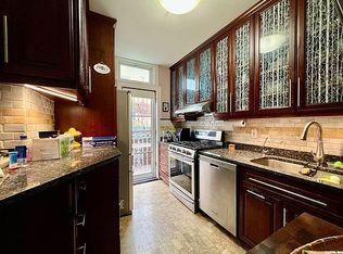 68-18 60th St #1, Ridgewood, NY 11385