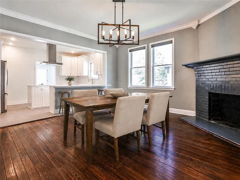 220 Mayson Ave NE — Photo 7